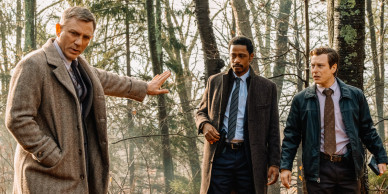 Knives Out (2019)